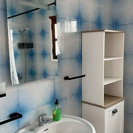 Casa Elenita Apartment